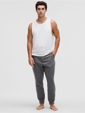 Lululemon men’s Intent Jogger  , sz , large